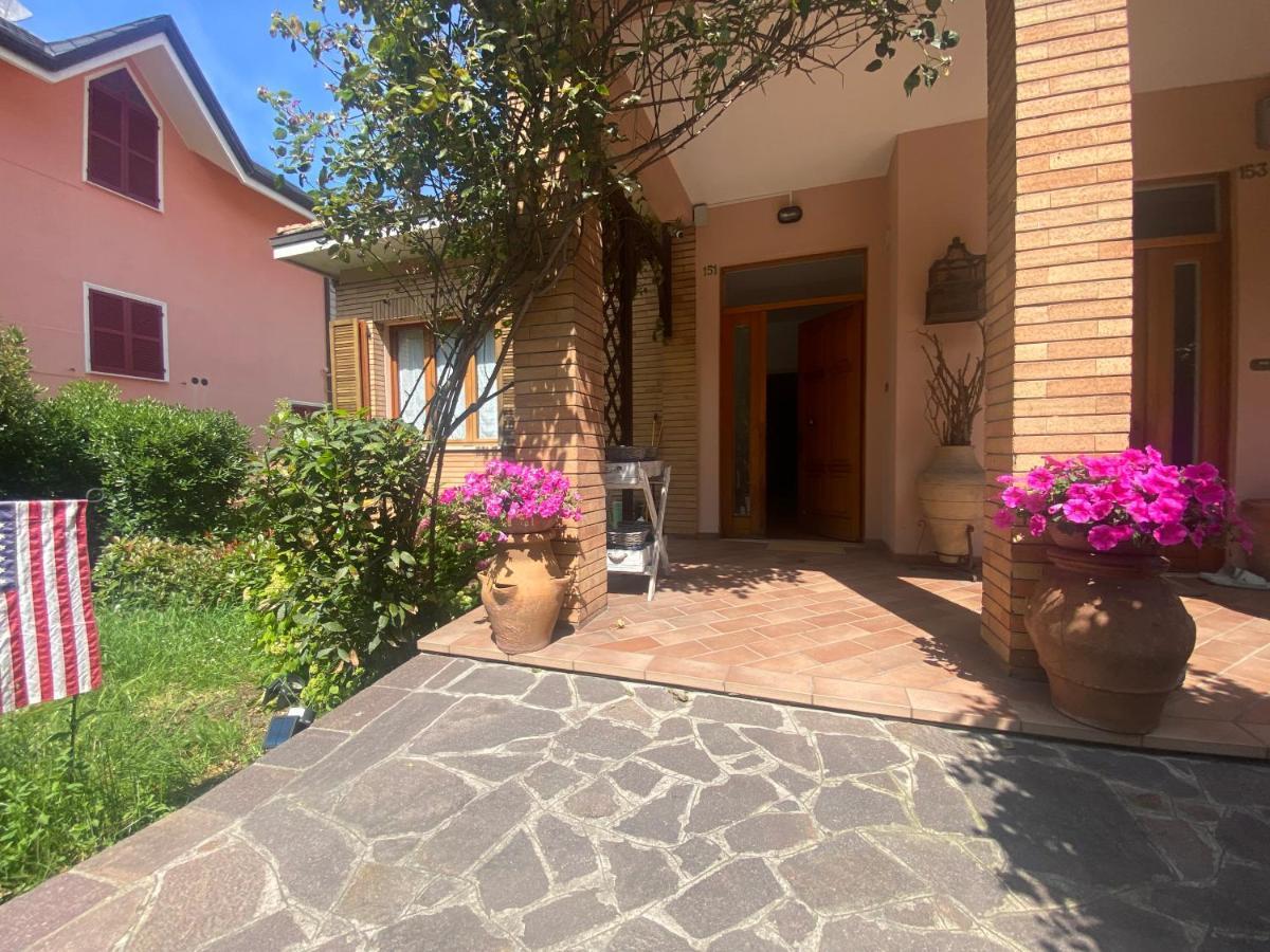 Casa San Bartolo - Pesaro Baia Flaminia Apartment Ngoại thất bức ảnh